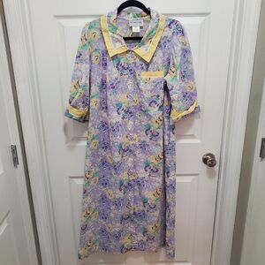 VINTAGE FLORAL PRINT MODELS COAT SNAP BUTTON NIGHT GOWN SIZE PM